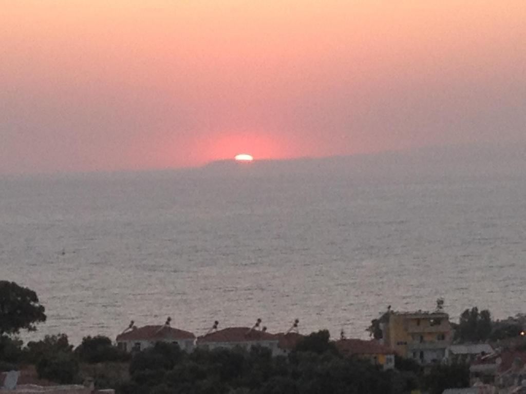Ayda Hotel Kusadasi Luaran gambar