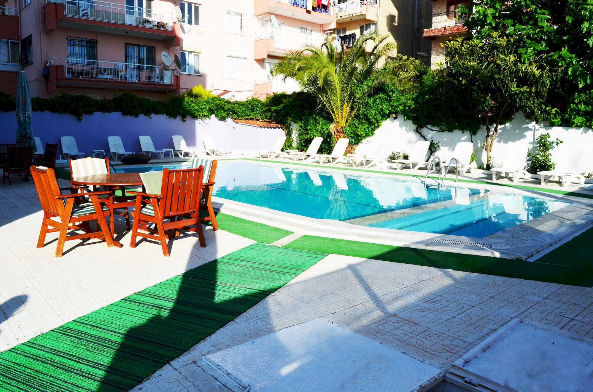 Ayda Hotel Kusadasi Luaran gambar
